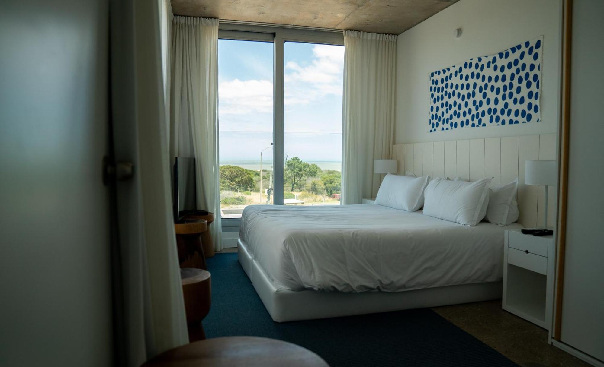 Casagrande Hotel & Beach Club José Ignacio Exterior foto A bedroom at the Hotel del Mar