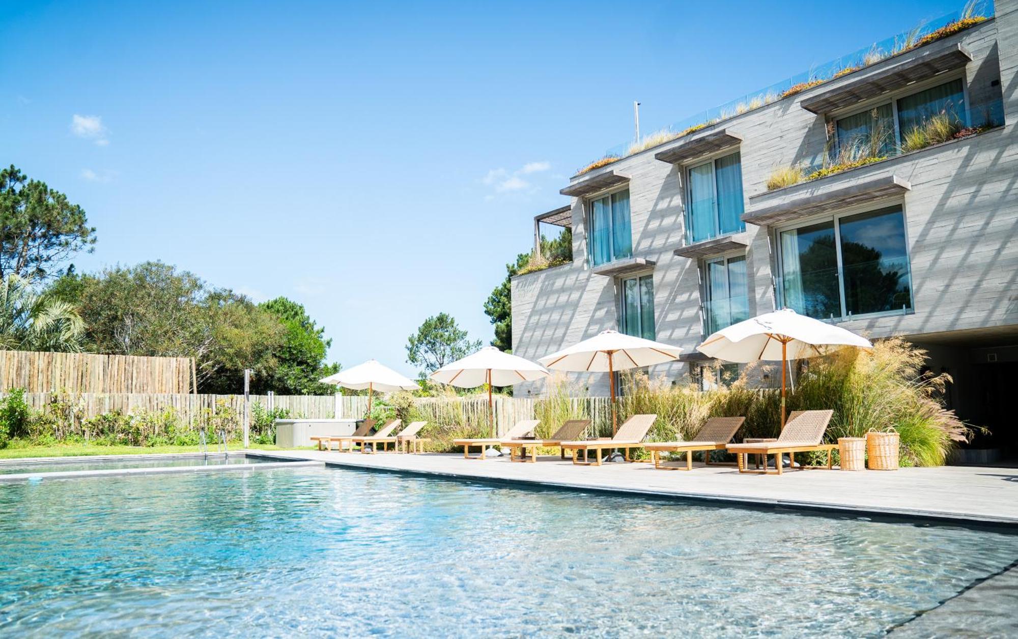 Casagrande Hotel & Beach Club José Ignacio Exterior foto The swimming pool at the hotel