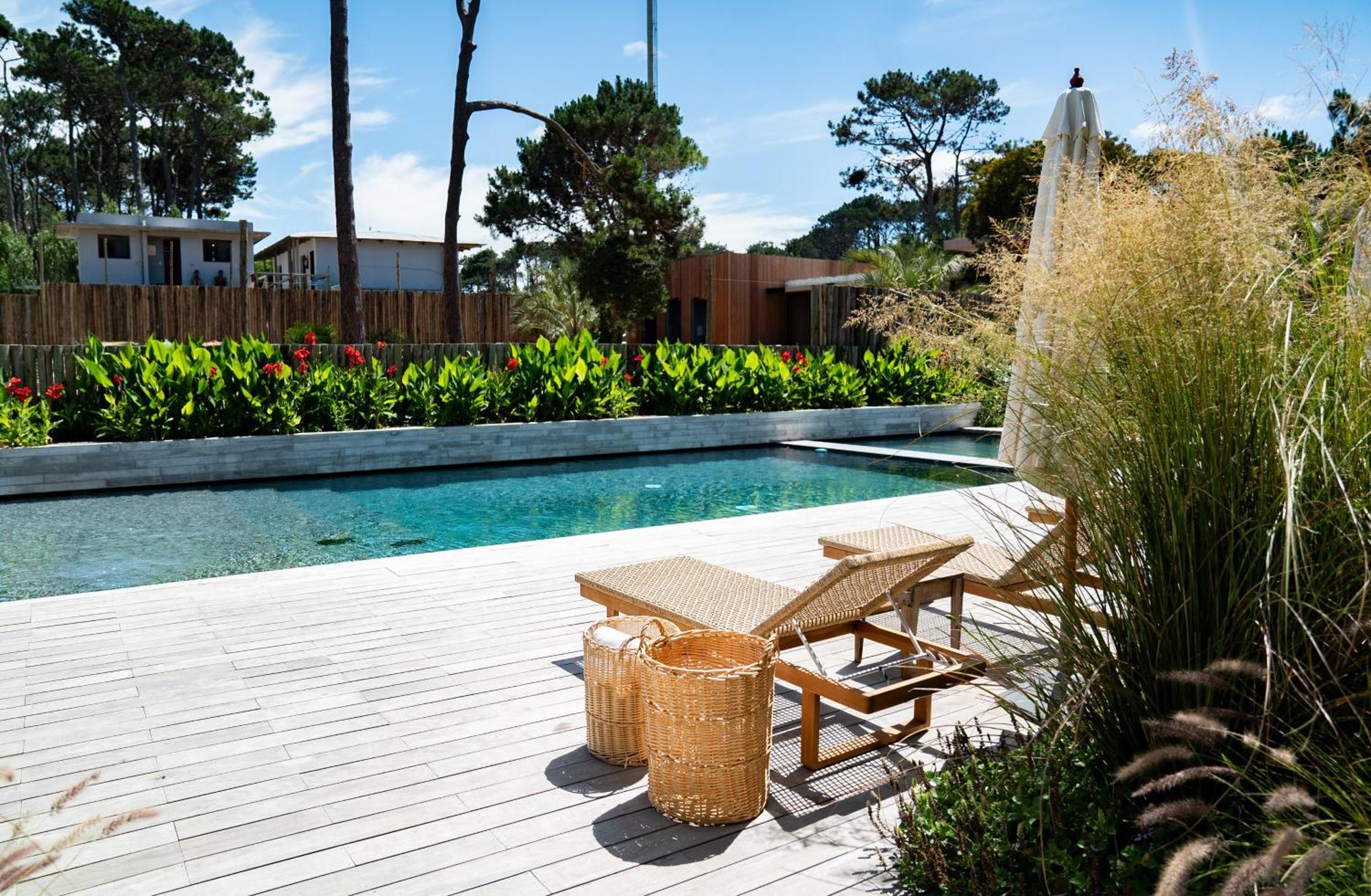 Casagrande Hotel & Beach Club José Ignacio Exterior foto The swimming pool at the hotel